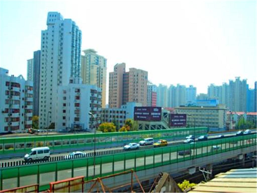 7Days Inn Shanghai Caobao Road Metro Station エクステリア 写真